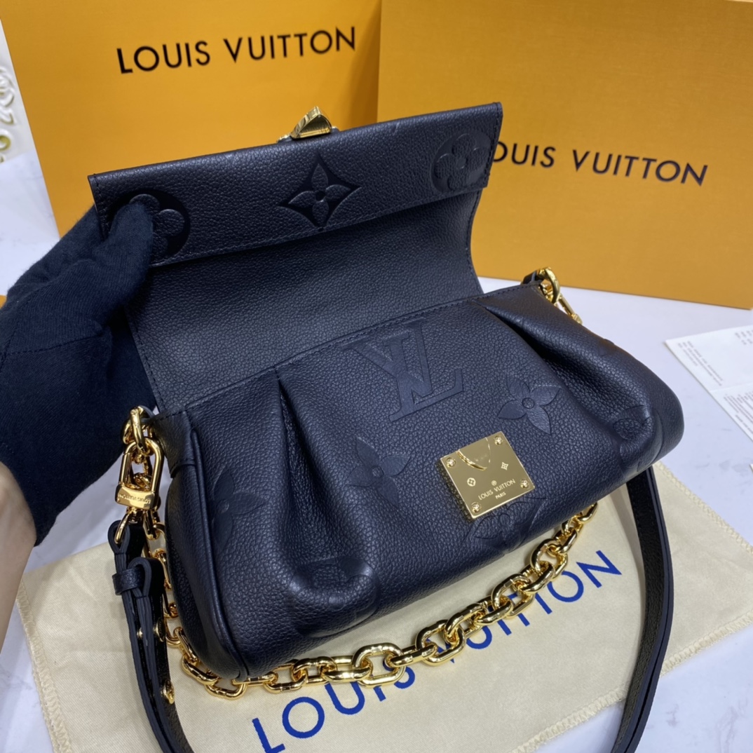 Louis Vuitton FAVORITE Monogram Shoudler Bag  M45813 Black